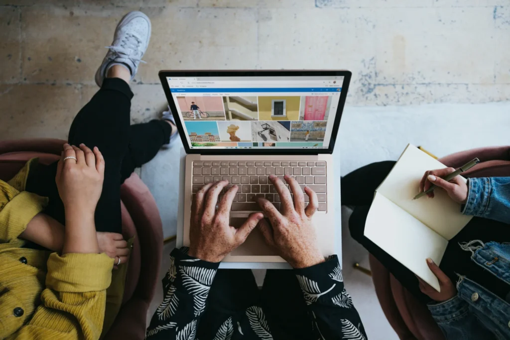 Visual Content Curation & Collaboration: Applying a Keyword Gap Strategy